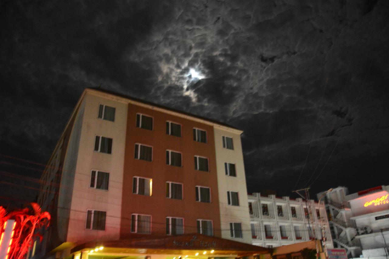 Best Western Swing High Katra Katra  Buitenkant foto
